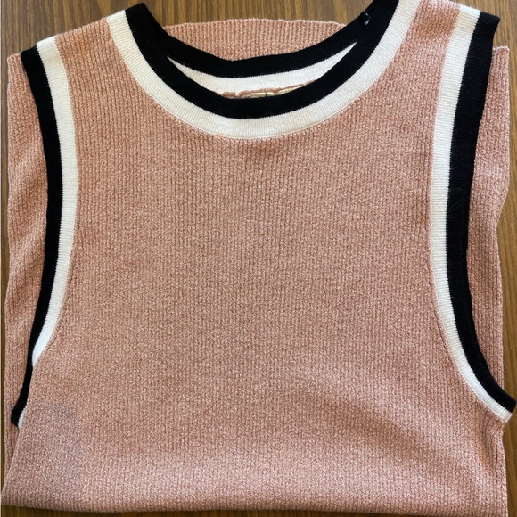 Anthropologie Valeria Shine Tank - Picture 4 of 7